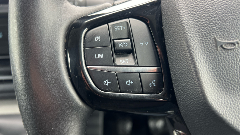 Ford Transit Custom 300 L1 Diesel Fwd 2.0 EcoBlue 136ps H1 Van Limited